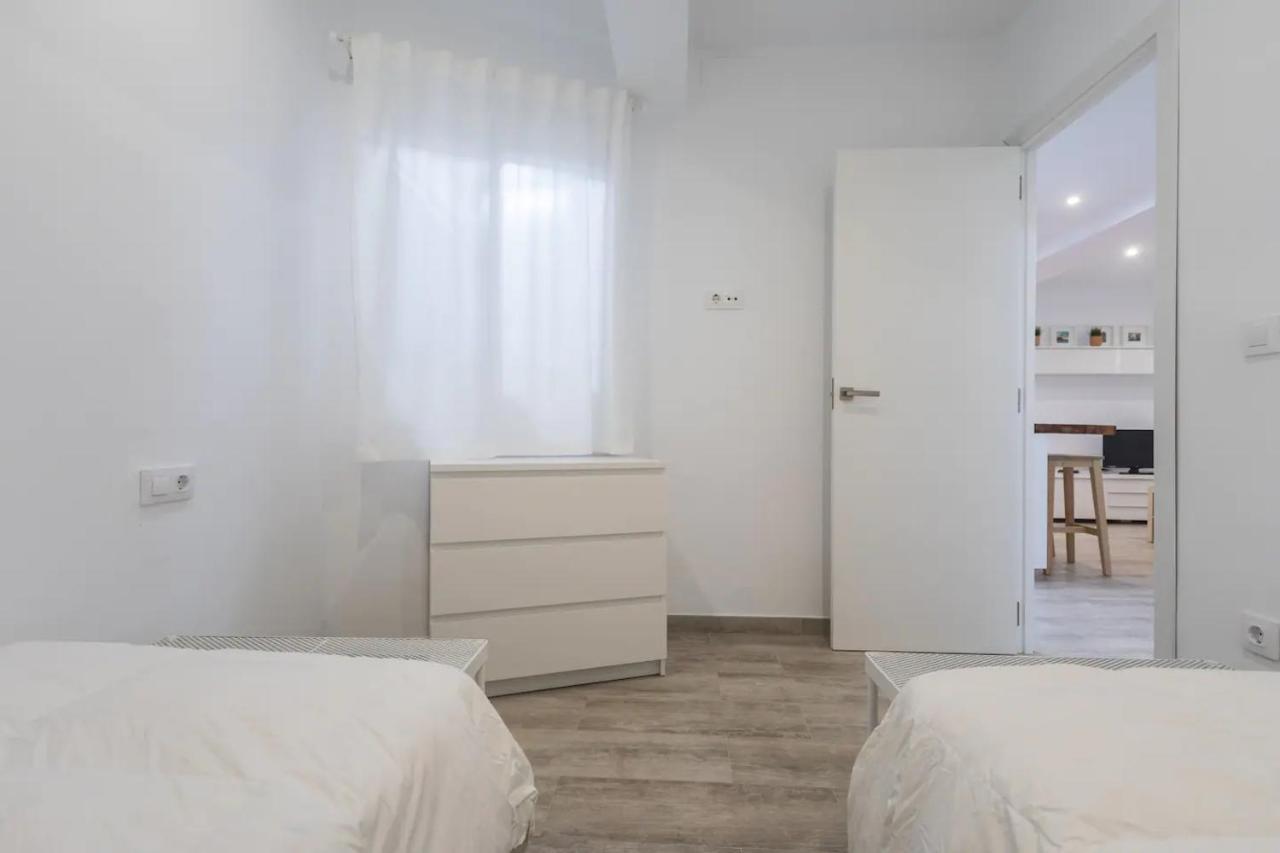 Apartamento Cerca Del Mar, Del Puerto Y Del Centro Lägenhet Valencia Exteriör bild
